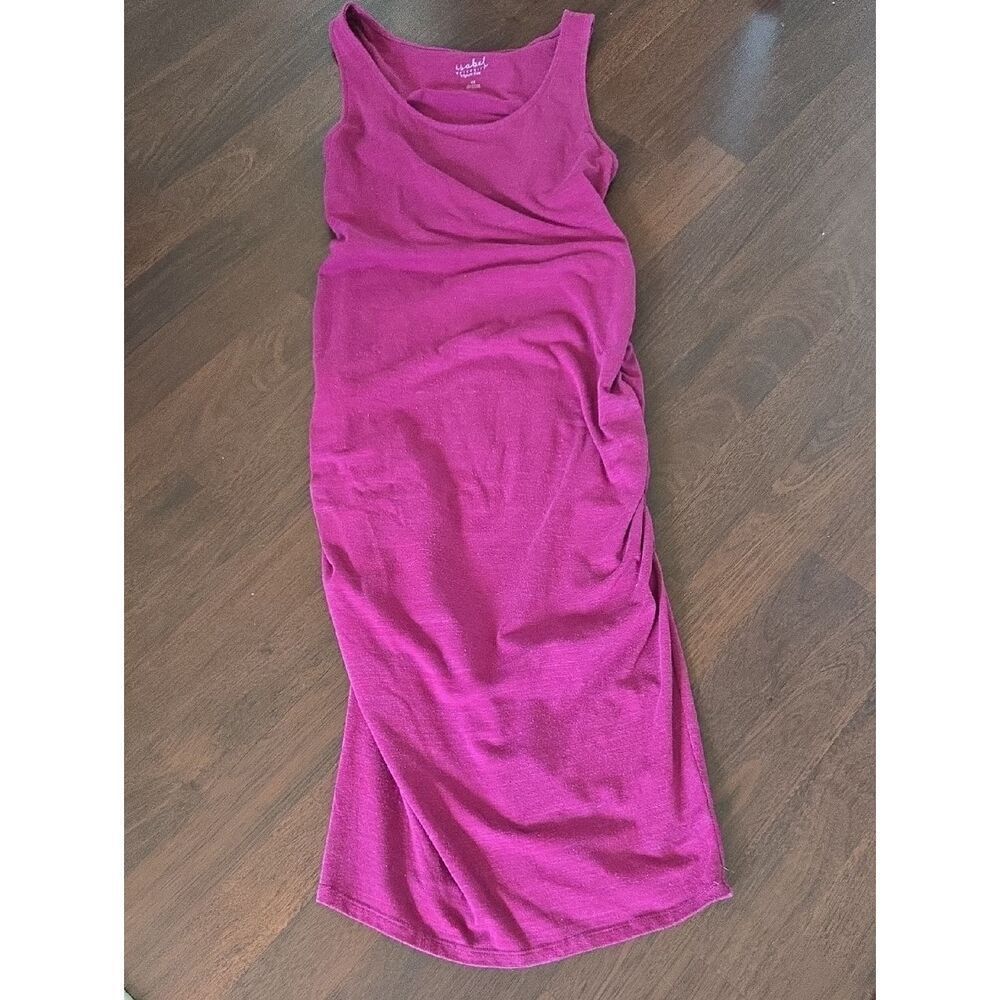 Isabel Maternity by Ingrid & Isabel Magenta Scoop Neck Tank